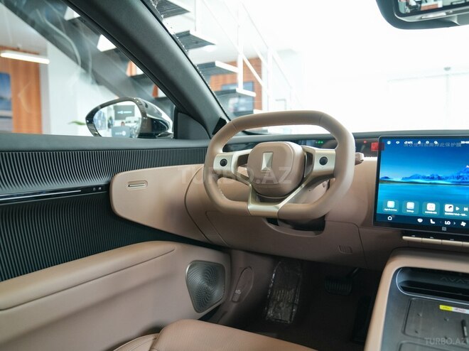 Avatr 12 2026, 0 km - 1.5 l - Bakı