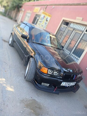 BMW 318 1992, 590,000 km - 1.8 l - Bakı