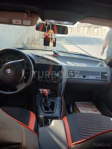 BMW 318 1992, 590,000 km - 1.8 l - Bakı