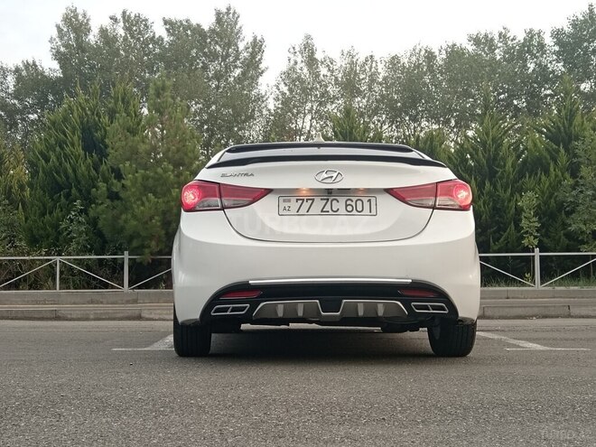 Hyundai Elantra 2013, 220,000 km - 1.8 l - Şəki