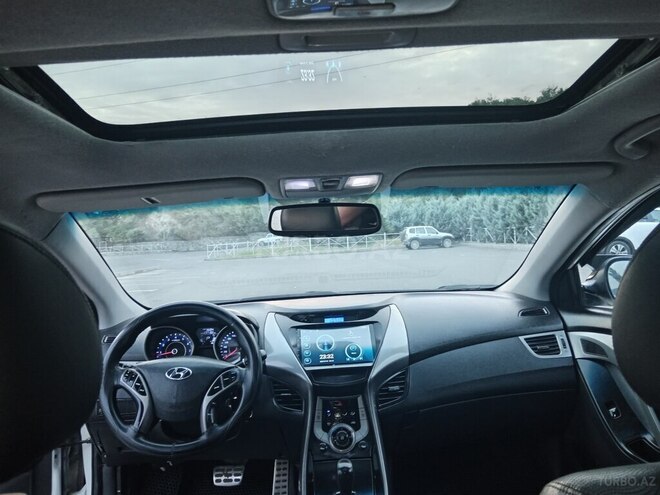 Hyundai Elantra 2013, 220,000 km - 1.8 l - Şəki