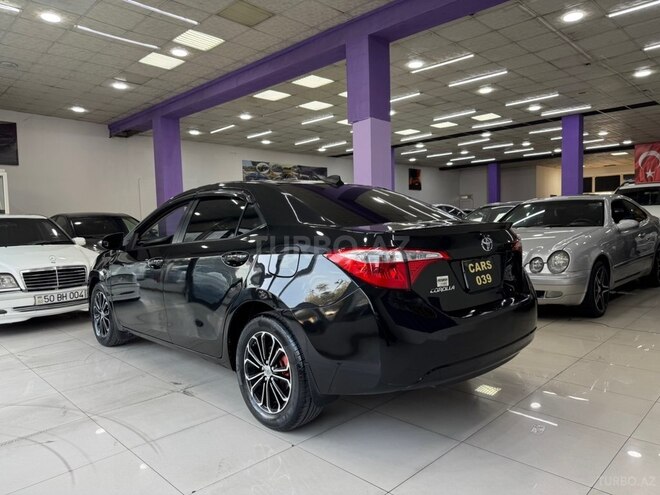 Toyota Corolla 2016, 123,000 km - 1.8 л - Sumqayıt