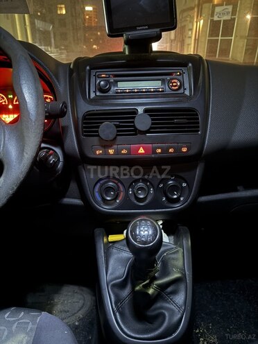 Fiat Doblo 2014, 189,000 km - 1.3 л - Bakı