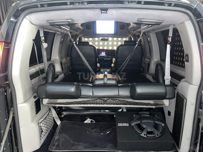 Chevrolet Express 2009, 27,359 km - 5.3 l - Bakı
