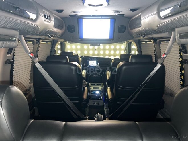 Chevrolet Express 2009, 27,359 km - 5.3 l - Bakı