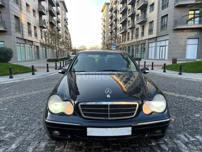 Mercedes C 200 2001, 319,782 km - 2.0 l - Bakı