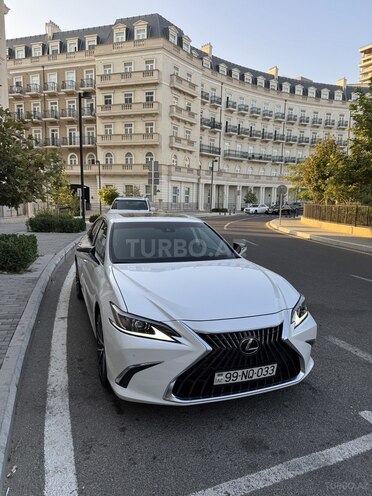 Lexus ES 300h 2024, 9,000 km - 2.5 l - Bakı