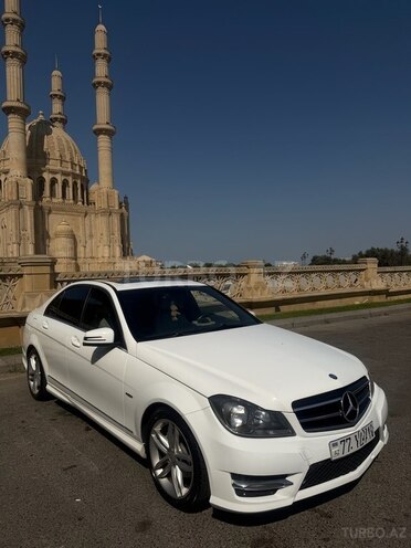 Mercedes C 250 2014, 209,283 km - 1.8 l - Bakı