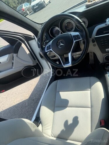 Mercedes C 250 2014, 209,283 km - 1.8 l - Bakı