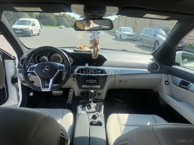 Mercedes C 250 2014, 209,283 km - 1.8 l - Bakı