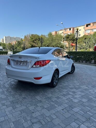 Hyundai Accent 2019, 101,000 km - 1.4 л - Bakı
