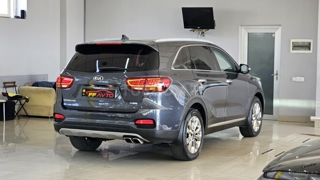 Kia Sorento 2018, 167,000 km - 2.2 л - Bakı
