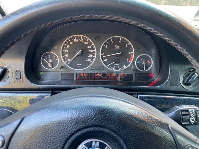 BMW 535 2001, 258,000 km - 3.5 l - Bakı