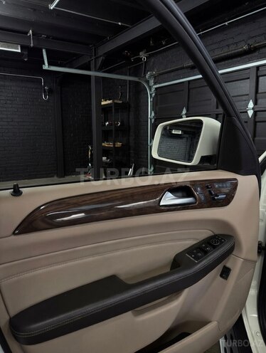 Mercedes ML 350 4MATIC 2012, 237,309 km - 3.5 л - Bakı