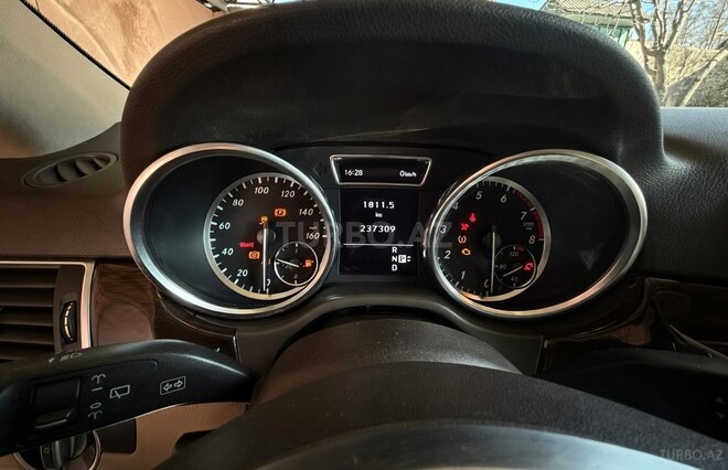 Mercedes ML 350 4MATIC 2012, 237,309 km - 3.5 л - Bakı