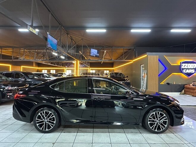 Toyota Camry 2026, 14,100 km - 2.5 l - Bakı
