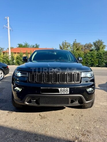 Jeep Grand Cherokee 2012, 222,000 km - 3.6 l - Quba