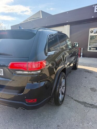 Jeep Grand Cherokee 2012, 222,000 km - 3.6 l - Quba