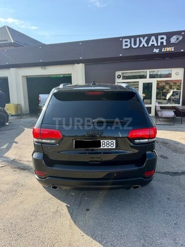 Jeep Grand Cherokee 2012, 222,000 km - 3.6 l - Quba