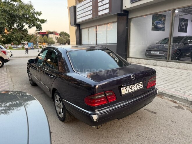 Mercedes E 240 1998, 346,000 km - 2.4 l - Sumqayıt