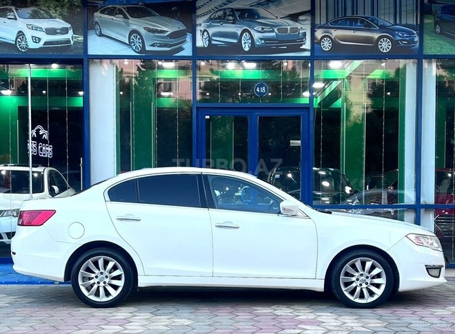 GAC Trumpchi GA5 2014, 268,000 km - 2.0 л - Sumqayıt