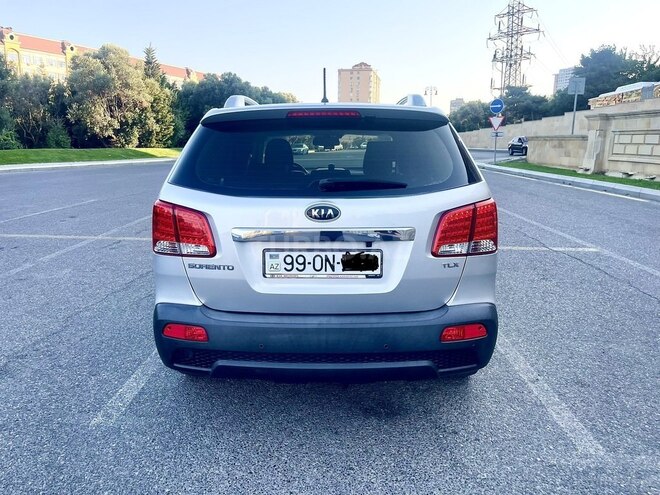 Kia Sorento 2009, 105,744 km - 2.0 l - Bakı