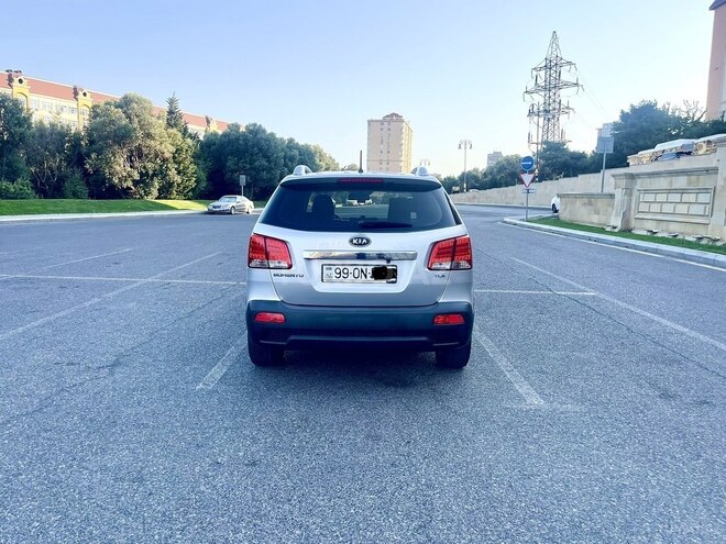 Kia Sorento 2009, 105,744 km - 2.0 l - Bakı