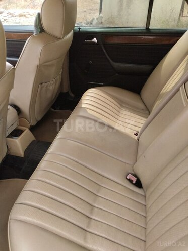 Mercedes 300 D 1990, 824,300 km - 3.0 l - Bakı