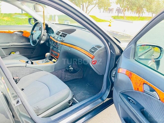 Mercedes E 200 2002, 390,000 km - 1.8 л - Sumqayıt