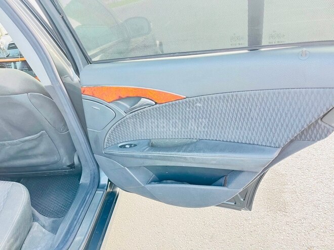 Mercedes E 200 2002, 390,000 km - 1.8 л - Sumqayıt