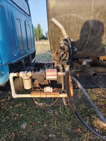 GAZ 53 1985, 400,000 km - 4.3 l - Yevlax