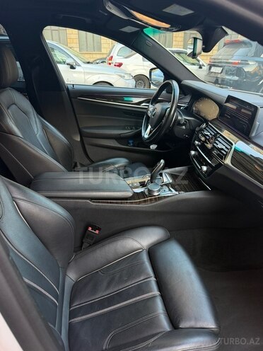 BMW 530 2019, 100,000 km - 2.0 л - Bakı