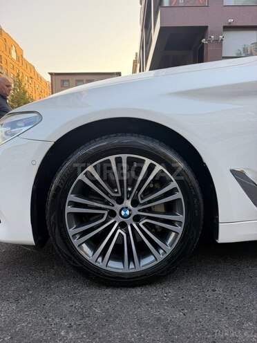 BMW 530 2019, 100,000 km - 2.0 л - Bakı