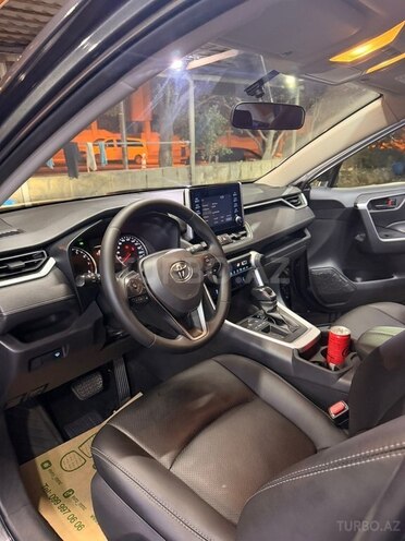 Toyota RAV4 2019, 94,000 km - 2.0 l - Bakı