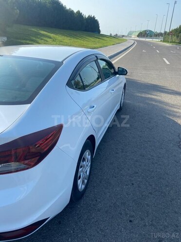 Hyundai Elantra 2018, 57,634 km - 2.0 l - Bakı
