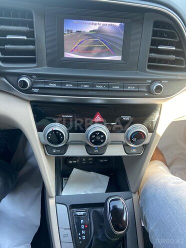 Hyundai Elantra 2018, 57,634 km - 2.0 l - Bakı