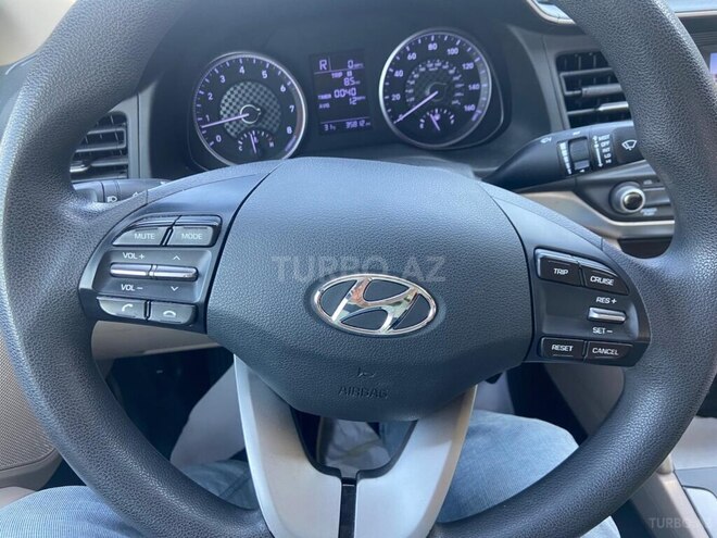 Hyundai Elantra 2018, 57,634 km - 2.0 l - Bakı