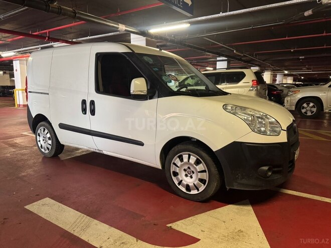 Fiat Doblo 2011, 197,000 km - 1.4 l - Bakı