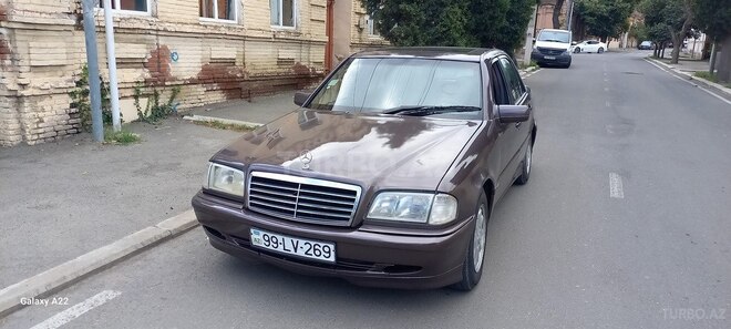 Mercedes C 180 1995, 325,000 km - 1.8 l - Gəncə