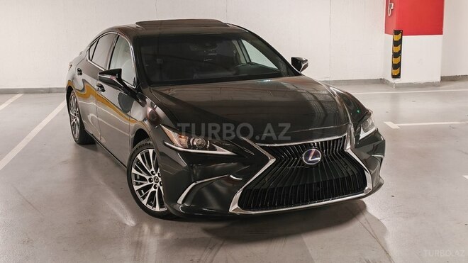 Lexus ES 300h 2021, 88,000 km - 2.5 л - Bakı