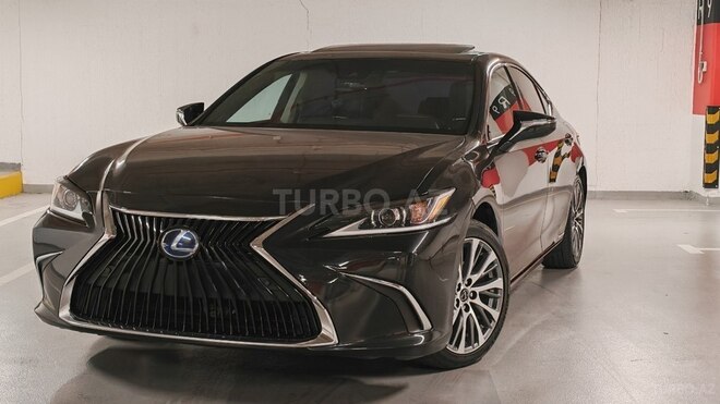 Lexus ES 300h 2021, 88,000 km - 2.5 л - Bakı