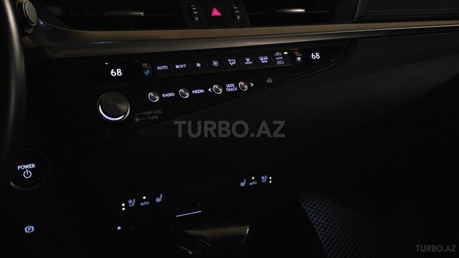 Lexus ES 300h 2021, 88,000 km - 2.5 л - Bakı