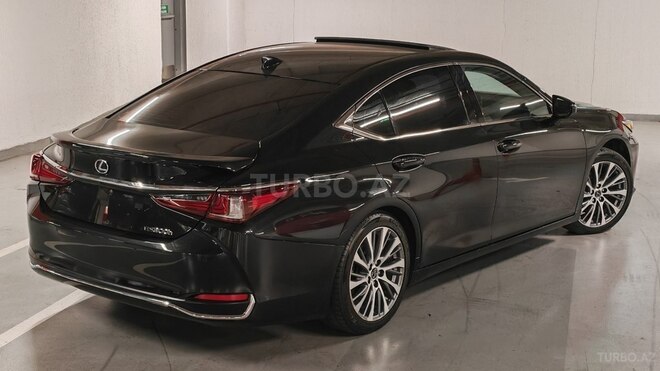 Lexus ES 300h 2021, 88,000 km - 2.5 л - Bakı