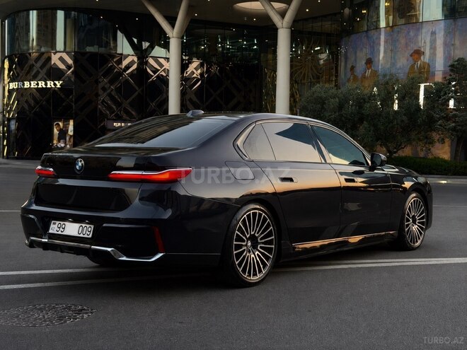 BMW i7 2024, 17,000 km - 0.0 l - Bakı