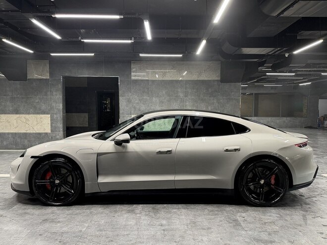 Porsche Taycan 2022, 79,000 km - 0.0 l - Bakı