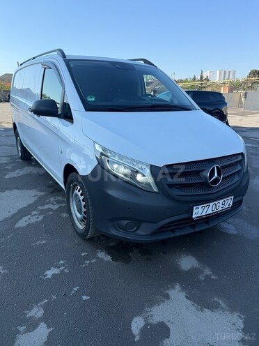 Mercedes Vito 2018, 193,000 km - 2.1 l - Bakı