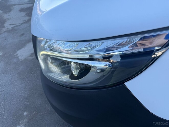 Mercedes Vito 2018, 193,000 km - 2.1 l - Bakı