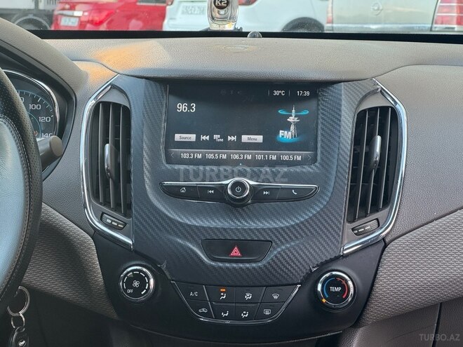 Chevrolet Cruze 2017, 260,000 km - 1.4 l - Sumqayıt
