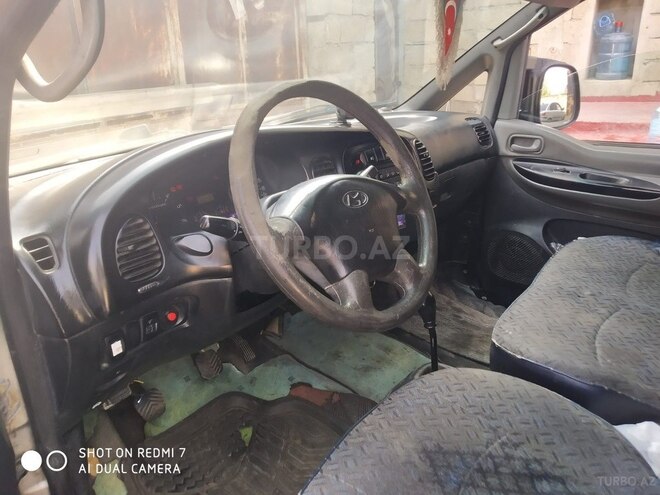 Hyundai H-1 2004, 380,850 km - 2.5 l - Bakı