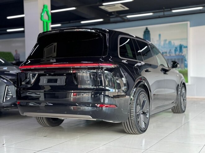 Li Auto L9 2025, 0 km - 1.5 l - Bakı
